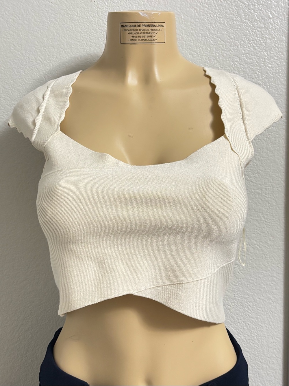 Anthropologie Cream Scalloped Crop Knit Top